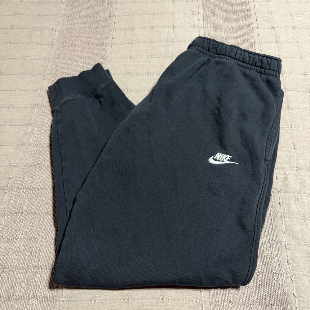 Nike Men's Black Fleece Sweatpants Joggers L Drawstring Elastic Waist Pockets